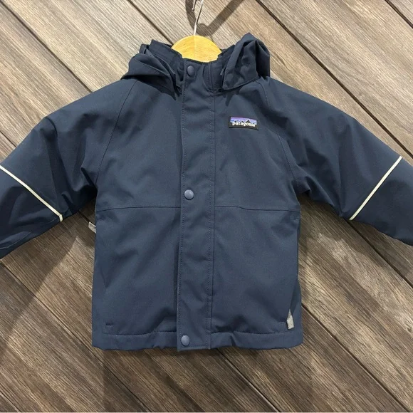 Patagonia Baby 3-in-1 Jacket in Navy and Gray - Picture 2 of 6